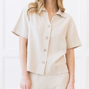 Cozy Earth Coastal Comfort Short Sleeve Button Down Sand Womens M